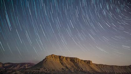 爱游戏APP-费城76人恩比德连续“30+”表现，领先联盟！，恩比德和76人的合同