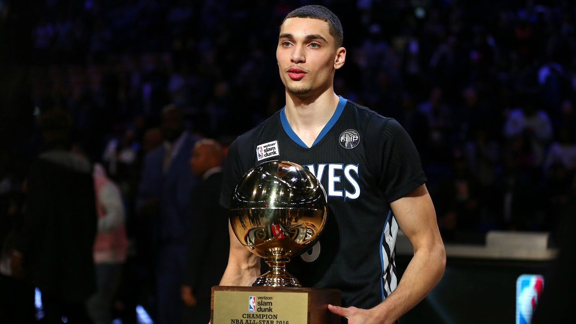 _未来运动装备展：科技赋能运动新体验_，科技运动装备广告词